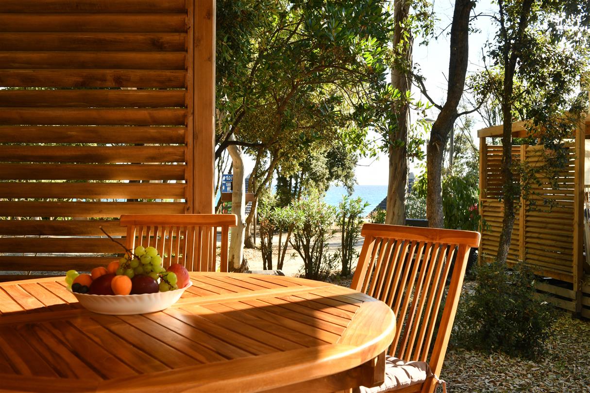 Location Mobil home Corse - 2 chambres 2 salles de bain - camping Naturiste Corse - Bagheera bord de mer