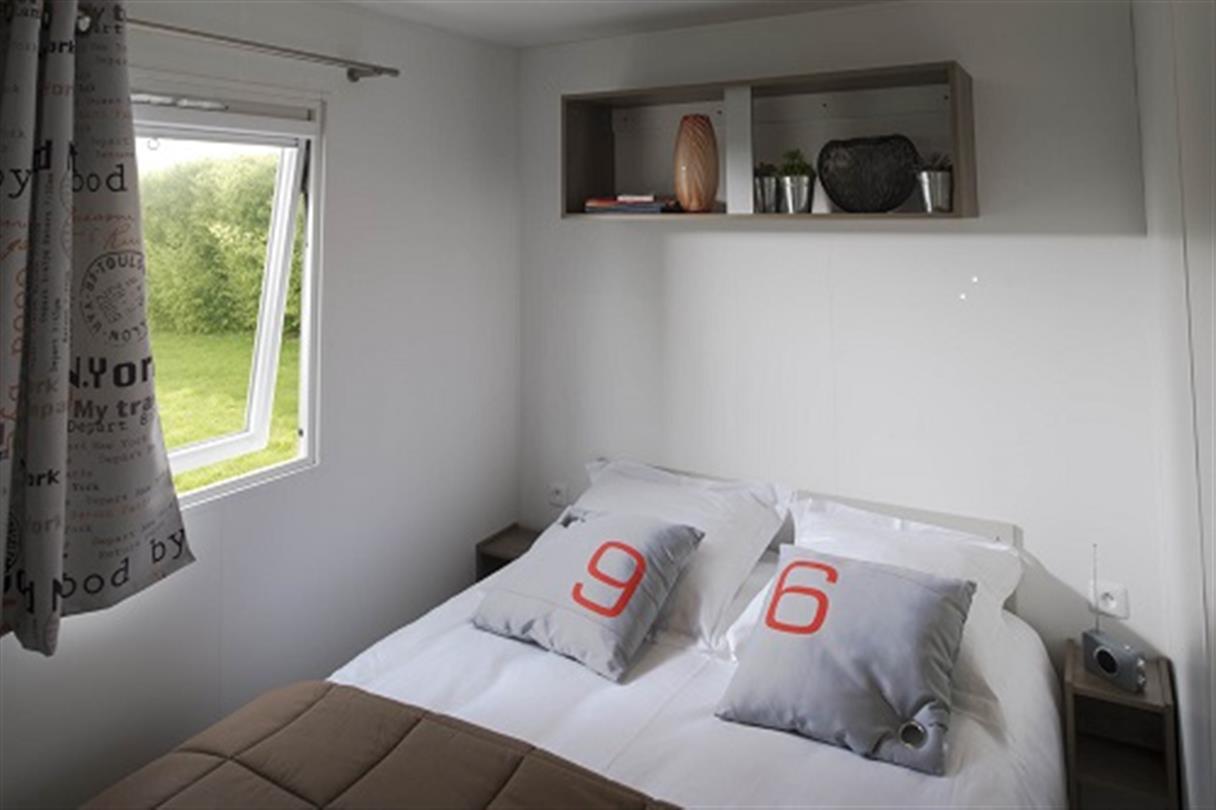 Location mobil home au camping naturiste corse 4 etoiles - Domaine de Bagheera