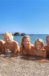 Offre famille - Plage naturiste Corse, Domaine de Bagheera - Camping familial 4 étoiles au sud de Bastia