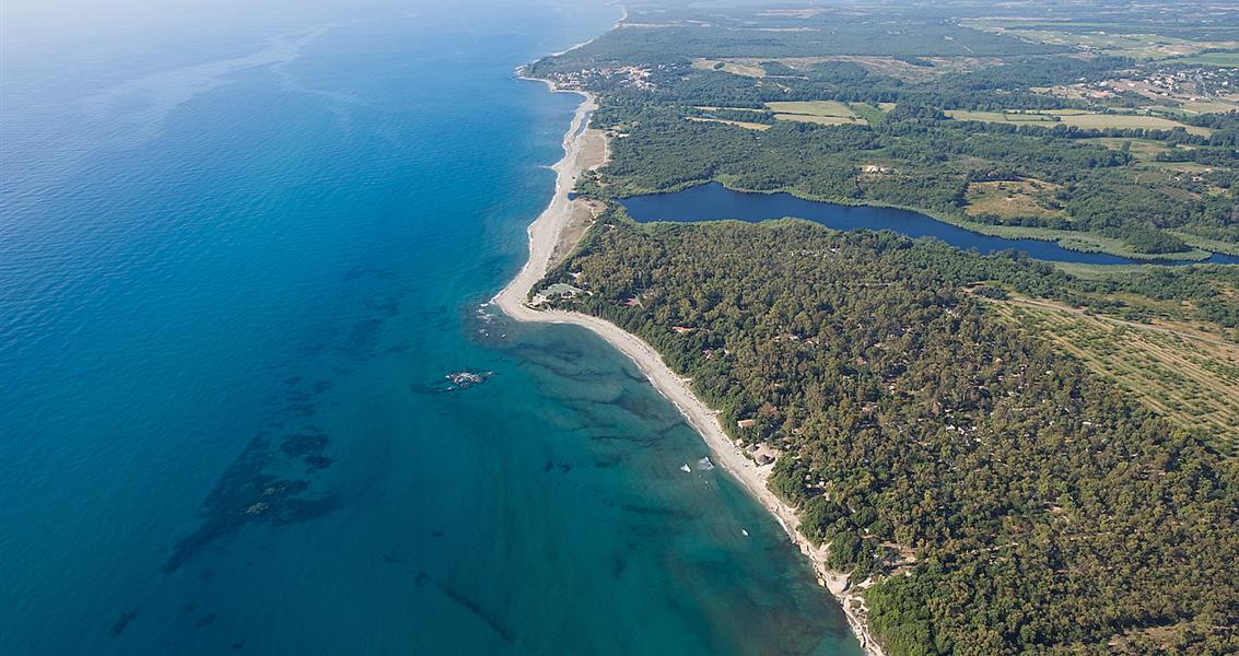 Plage naturiste à Linguizzetta - Camping naturiste corse 