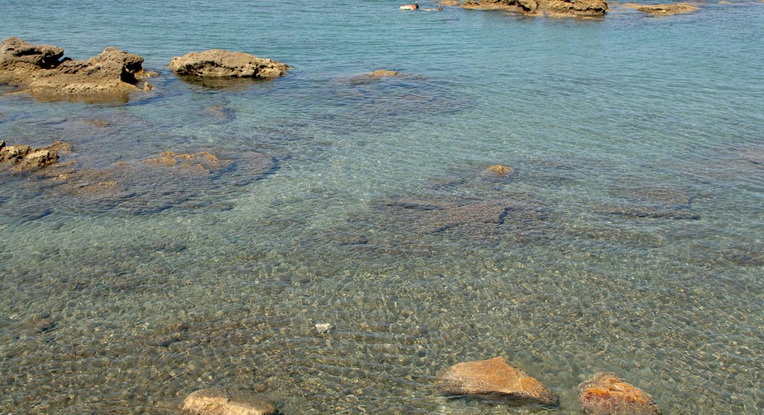 Plage nudiste en Corse à Bravone - Camping naturiste corse 