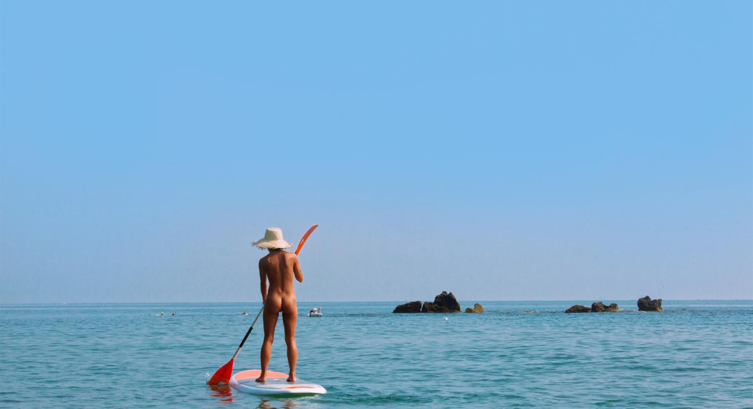 Location de Paddle à Bagheera, camping naturiste corse 