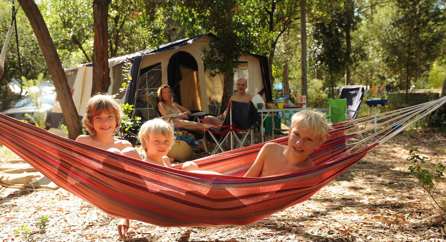 Emplacements camping naturiste Corse