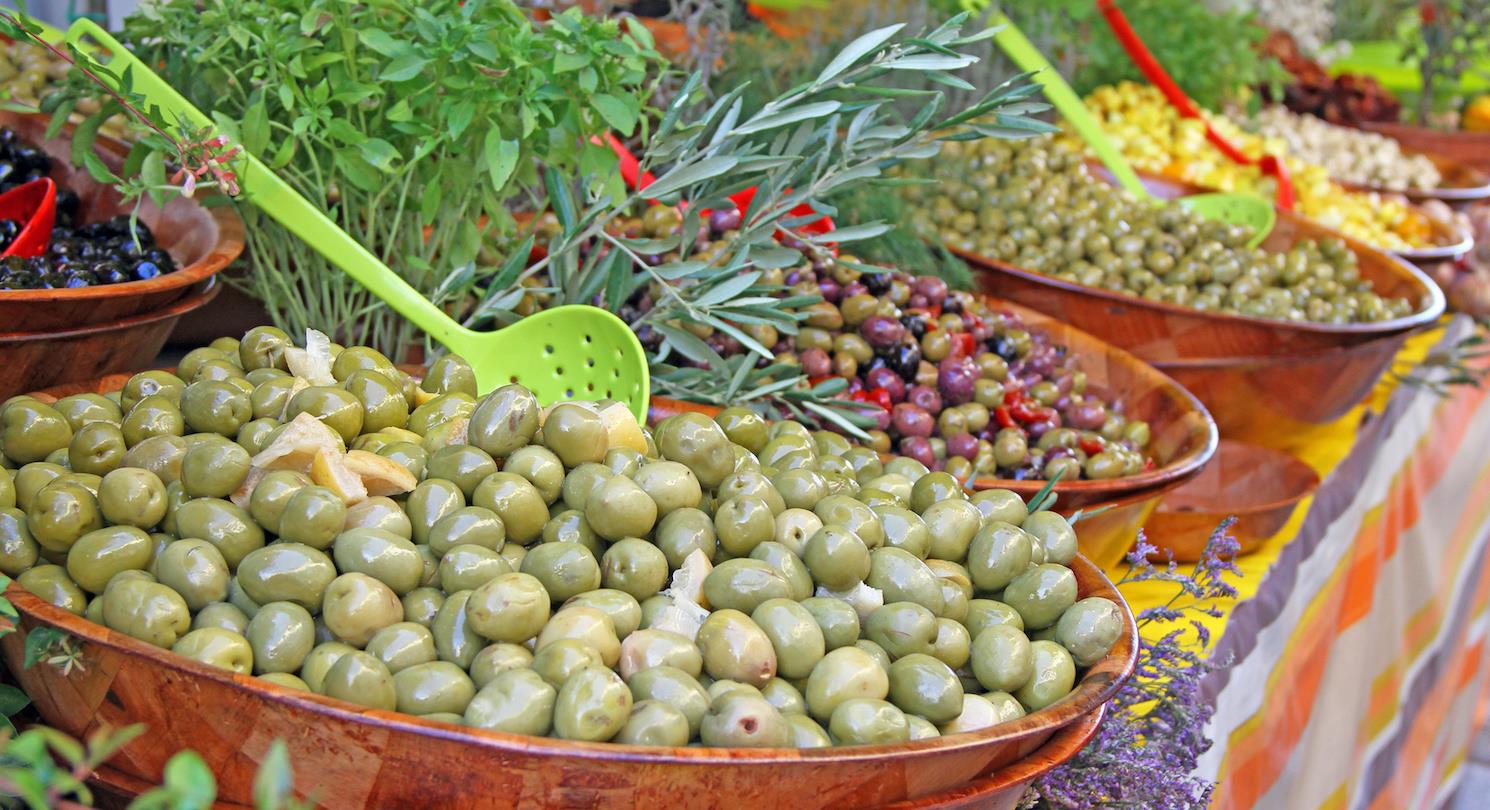 Olives - Sejour au domaine de Bagheera, camping naturiste corse