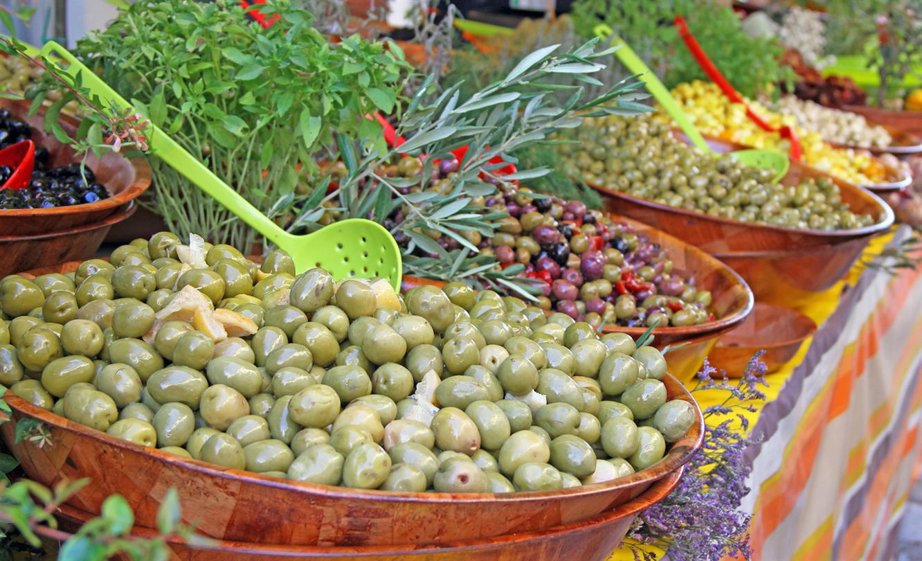 Olives - Sejour au domaine de Bagheera, camping naturiste corse