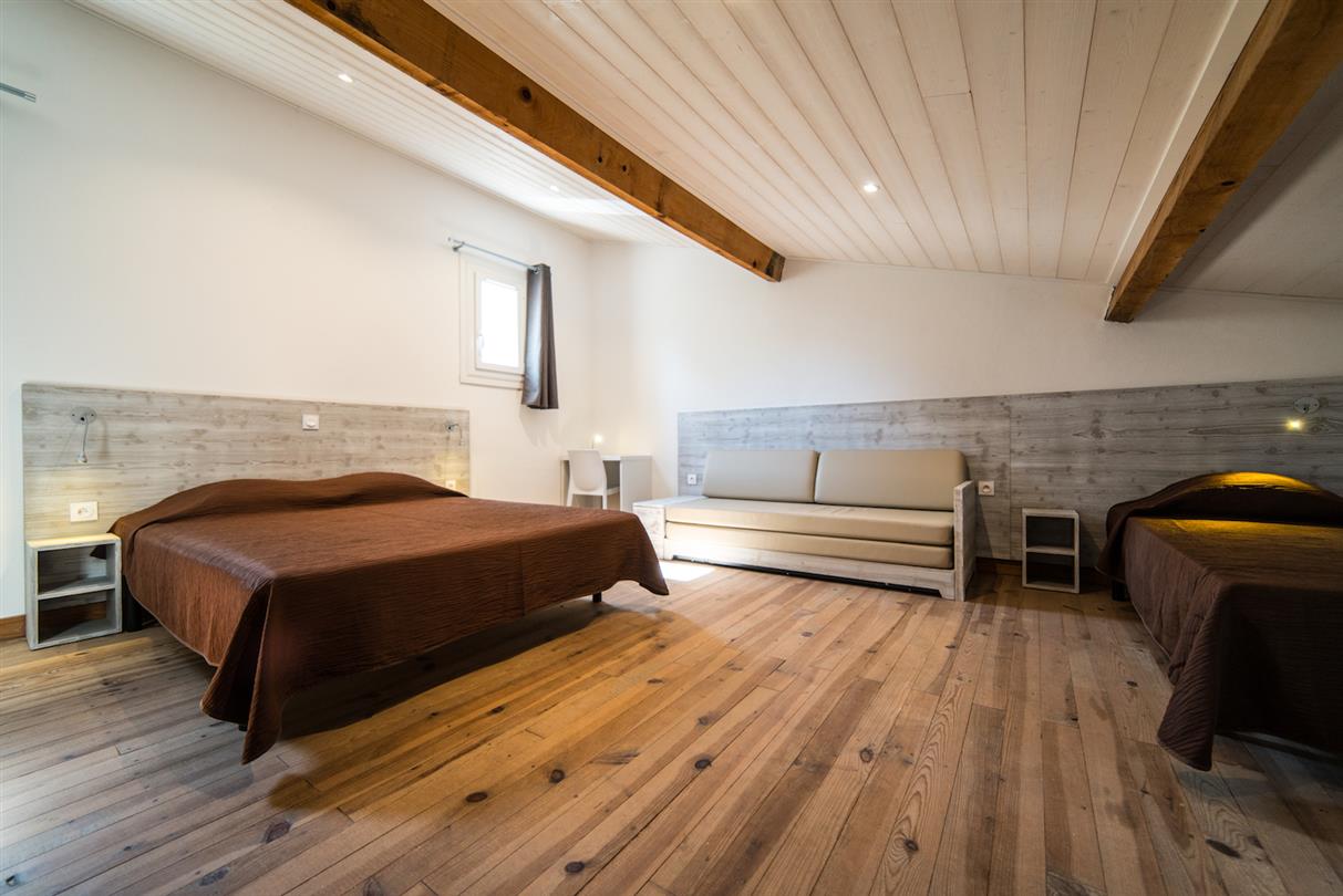 Villa Type B - vacances naturiste en bord de mer, camping naturiste corse