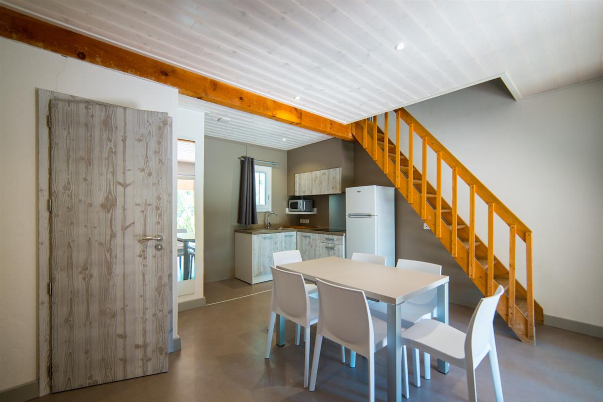 Villa Type B -  hébergement naturiste corse pour 4 personnes proche Aleria