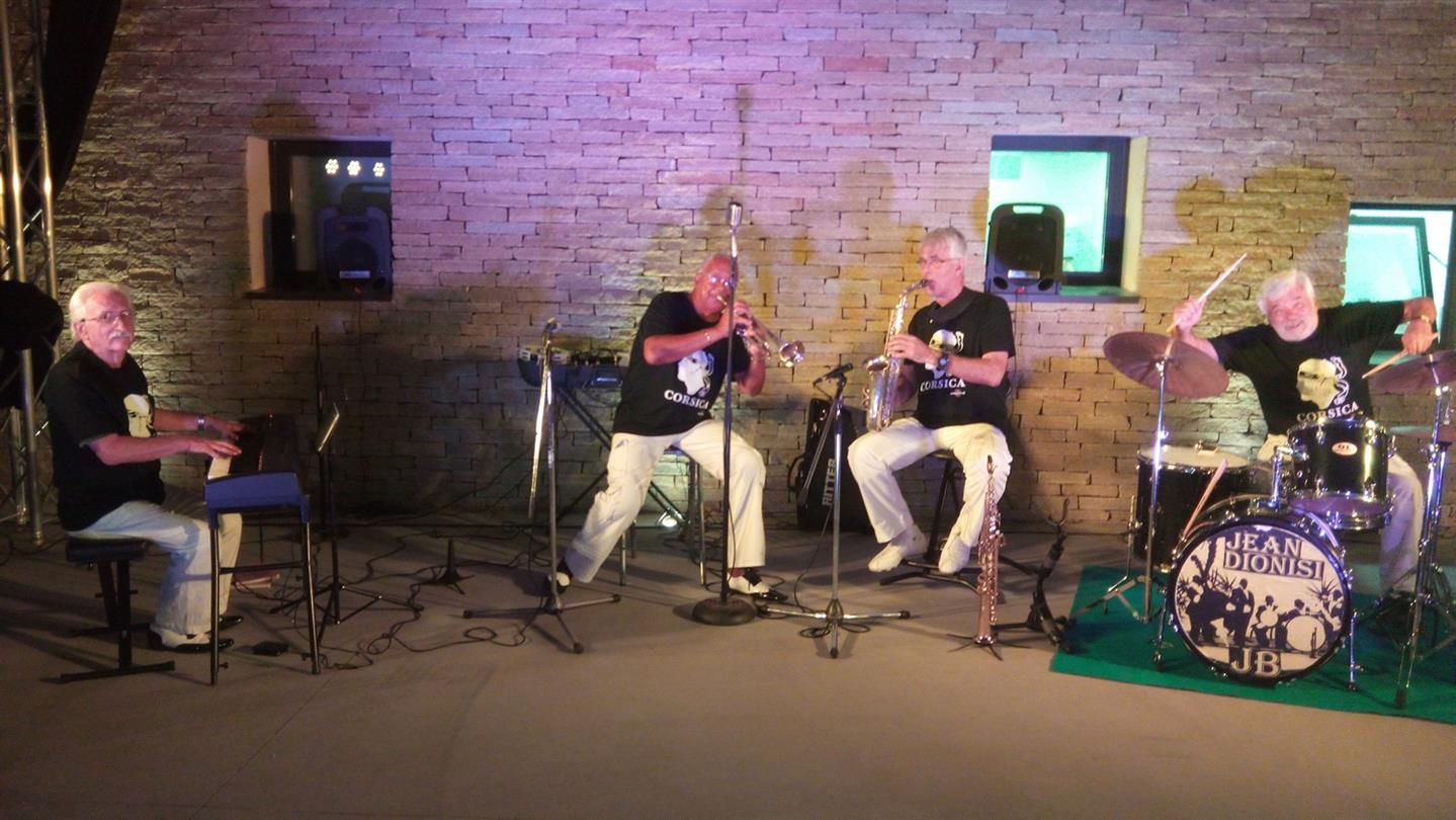 Concert Jean Dionisi Jazz Band au Domaine de Bagheera, residence de tourisme naturiste Corse