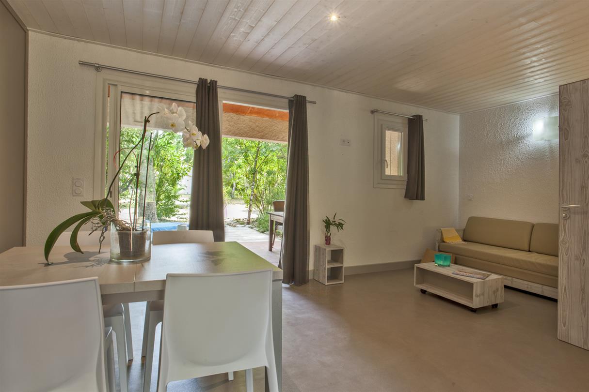  Resort naturiste Corse, camping bord de mer à Linguizzetta 