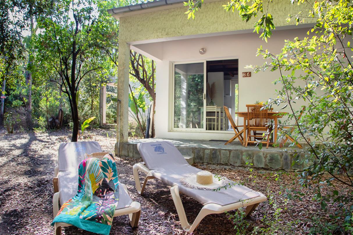 Villa Type B -  Villa naturiste CORSE 3 étoiles bord de mer